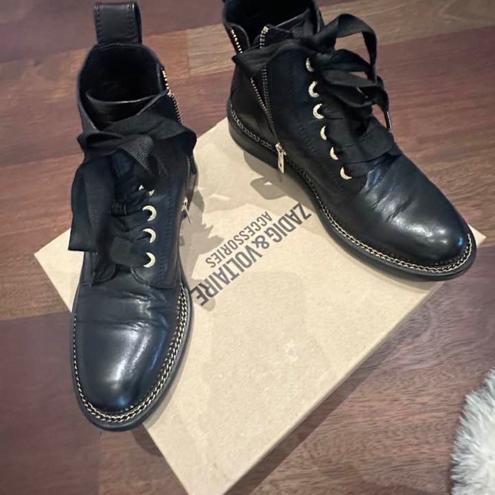 Zadig & Voltaire Black Leather Ankle boots